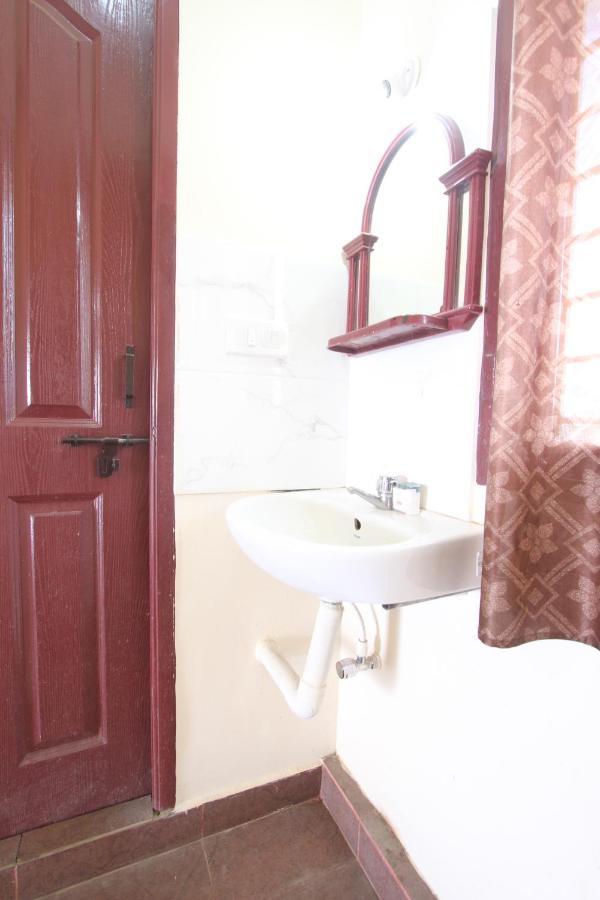Naadi Family Homestay Thanjavur Esterno foto